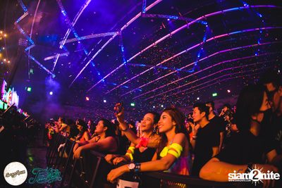 SangSom presents Fullmoon Party Live in Bangkok (Album 1) — photo 407