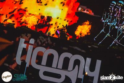 SangSom presents Fullmoon Party Live in Bangkok (Album 1) — photo 417