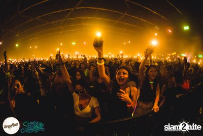 SangSom presents Fullmoon Party Live in Bangkok (Album 1) — photo 451
