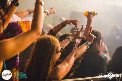 SangSom presents Fullmoon Party Live in Bangkok (Album 1) — photo 495
