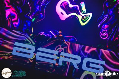 SangSom presents Fullmoon Party Live in Bangkok (Album 1) — photo 498