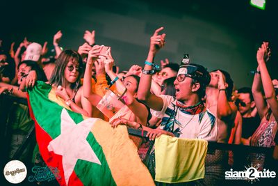 SangSom presents Fullmoon Party Live in Bangkok (Album 2) — photo 373
