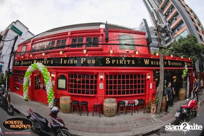 Scruffy Murphy's Grand Opening — photo 6