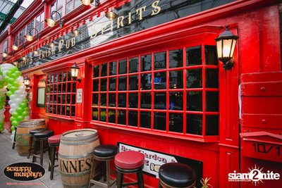 Scruffy Murphy's Grand Opening — photo 11