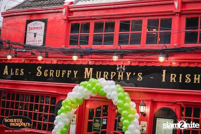 Scruffy Murphy's Grand Opening — photo 15