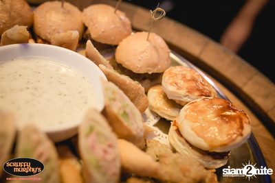 Scruffy Murphy's Grand Opening — photo 48