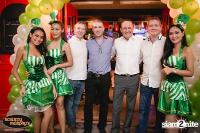 Scruffy Murphy's Grand Opening — photo 73