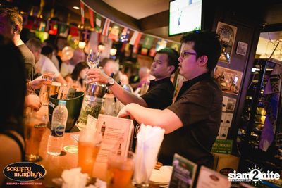Scruffy Murphy's Grand Opening — photo 140