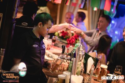 Scruffy Murphy's Grand Opening — photo 173