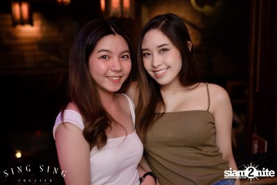BLING IT กับ Bangkok Invaders ที่ ซิง ซิง เธียเตอร์ — photo 3