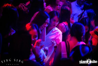 BLING IT กับ Bangkok Invaders ที่ ซิง ซิง เธียเตอร์ — photo 26