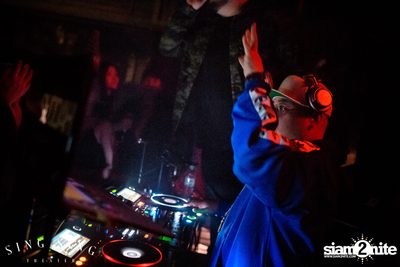 BLING IT กับ Bangkok Invaders ที่ ซิง ซิง เธียเตอร์ — photo 52