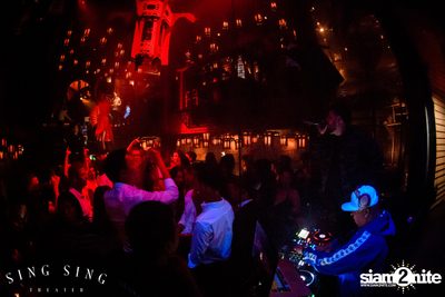 BLING IT กับ Bangkok Invaders ที่ ซิง ซิง เธียเตอร์ — photo 54
