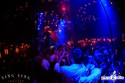 BLING IT กับ Bangkok Invaders ที่ ซิง ซิง เธียเตอร์ — photo 55