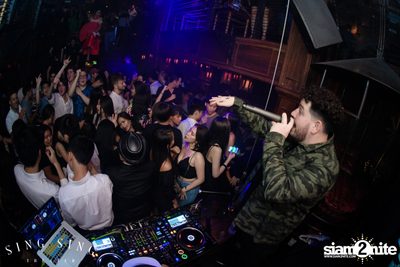 BLING IT กับ Bangkok Invaders ที่ ซิง ซิง เธียเตอร์ — photo 57