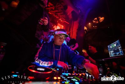 BLING IT กับ Bangkok Invaders ที่ ซิง ซิง เธียเตอร์ — photo 92