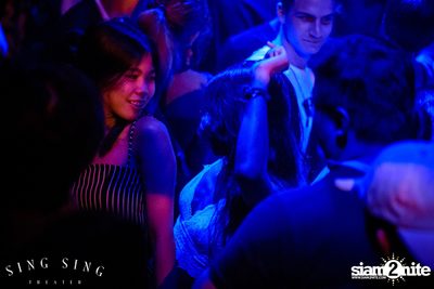 BLING IT กับ Bangkok Invaders ที่ ซิง ซิง เธียเตอร์ — photo 102