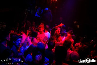 BLING IT กับ Bangkok Invaders ที่ ซิง ซิง เธียเตอร์ — photo 111
