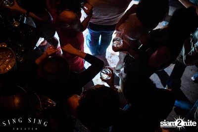 BLING IT กับ Bangkok Invaders ที่ ซิง ซิง เธียเตอร์ — photo 116