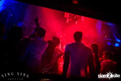 BLING IT กับ Bangkok Invaders ที่ ซิง ซิง เธียเตอร์ — photo 122