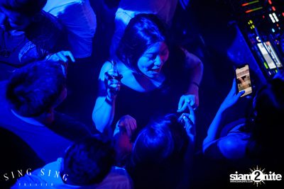 BLING IT กับ Bangkok Invaders ที่ ซิง ซิง เธียเตอร์ — photo 129