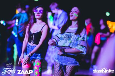 SangSom presents Fullmoon Party Live in Bangkok (Album 3) — photo 31