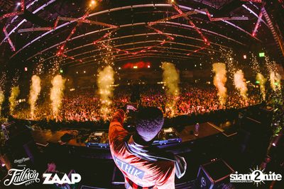 SangSom presents Fullmoon Party Live in Bangkok (Album 3) — photo 171