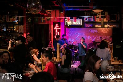 Singha Music w/ Aof Pongsak at Atmos (Album 1) — photo 5
