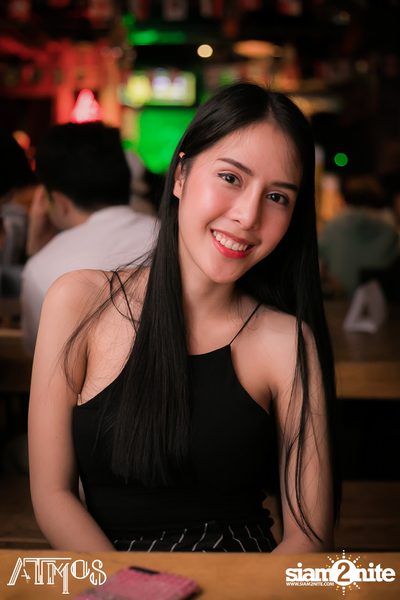 Singha Music w/ Aof Pongsak at Atmos (Album 1) — photo 39