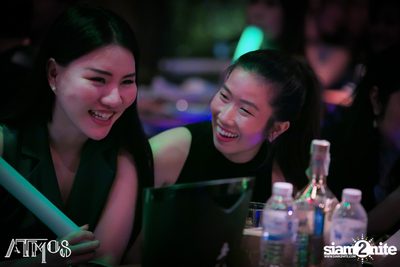 Singha Music w/ Aof Pongsak at Atmos (Album 1) — photo 60