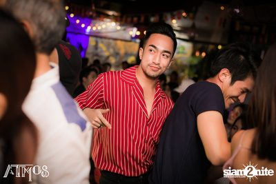 Singha Music w/ Aof Pongsak at Atmos (Album 1) — photo 92