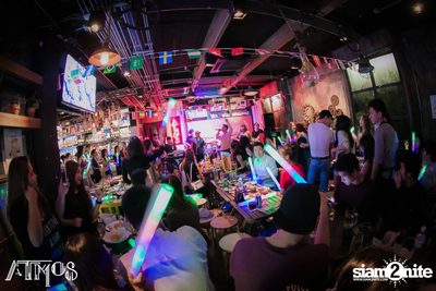 Singha Music w/ Aof Pongsak at Atmos (Album 1) — photo 102