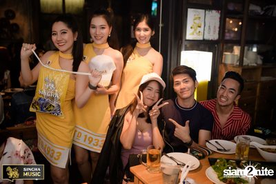 Singha Music w/ Aof Pongsak at Atmos (Album 2) — photo 40