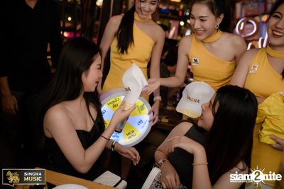 Singha Music w/ Aof Pongsak at Atmos (Album 2) — photo 47