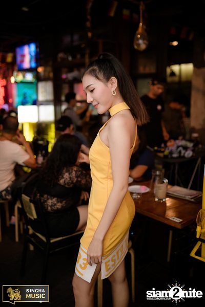Singha Music w/ Aof Pongsak at Atmos (Album 2) — photo 50