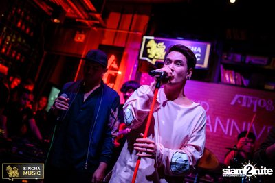 Singha Music w/ Aof Pongsak at Atmos (Album 2) — photo 89