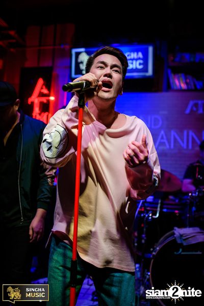 Singha Music w/ Aof Pongsak at Atmos (Album 2) — photo 91