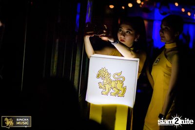 Singha Music w/ Aof Pongsak at Atmos (Album 2) — photo 99