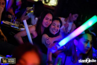 Singha Music w/ Aof Pongsak at Atmos (Album 2) — photo 101