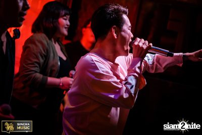 Singha Music w/ Aof Pongsak at Atmos (Album 2) — photo 103