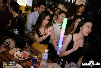 Singha Music w/ Aof Pongsak at Atmos (Album 2) — photo 146