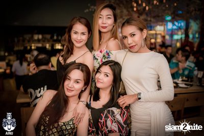 Friday Night at AINU Bar, Thonglor — photo 5