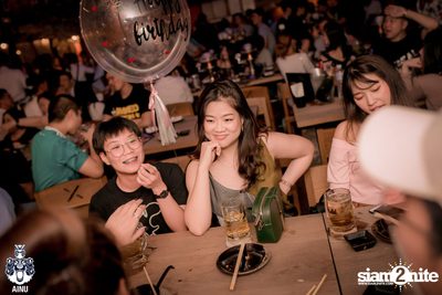 Friday Night at AINU Bar, Thonglor — photo 15