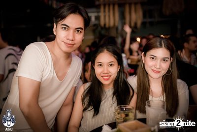 Friday Night at AINU Bar, Thonglor — photo 19