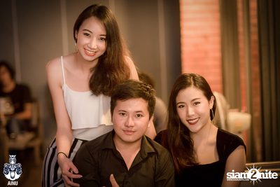Friday Night at AINU Bar, Thonglor — photo 27