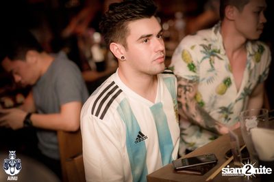 Friday Night at AINU Bar, Thonglor — photo 64