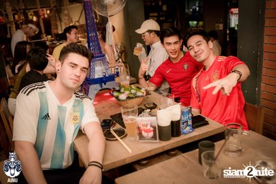 Friday Night at AINU Bar, Thonglor — photo 73