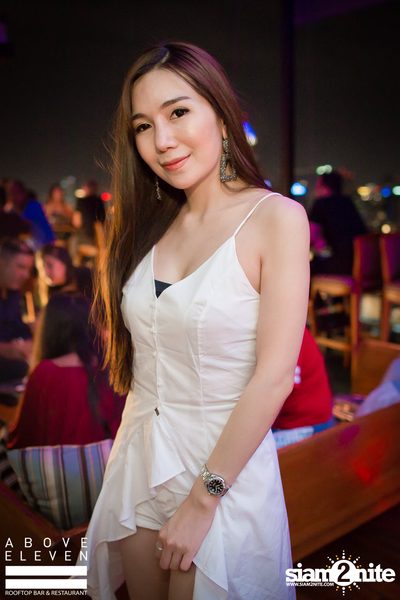 Muttiah Ashnim (Into the Deep) at Above Eleven — photo 8