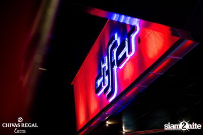 Lit Lords ที่ ดิฟเฟอร์ ผับ พัทยา — photo 4