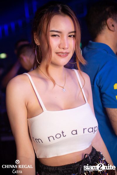 Lit Lords ที่ ดิฟเฟอร์ ผับ พัทยา — photo 37